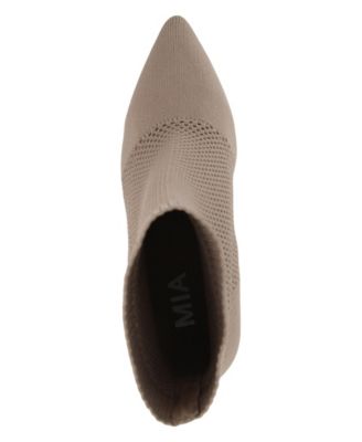 Women's McKinley Dress Pointed Toe Booties