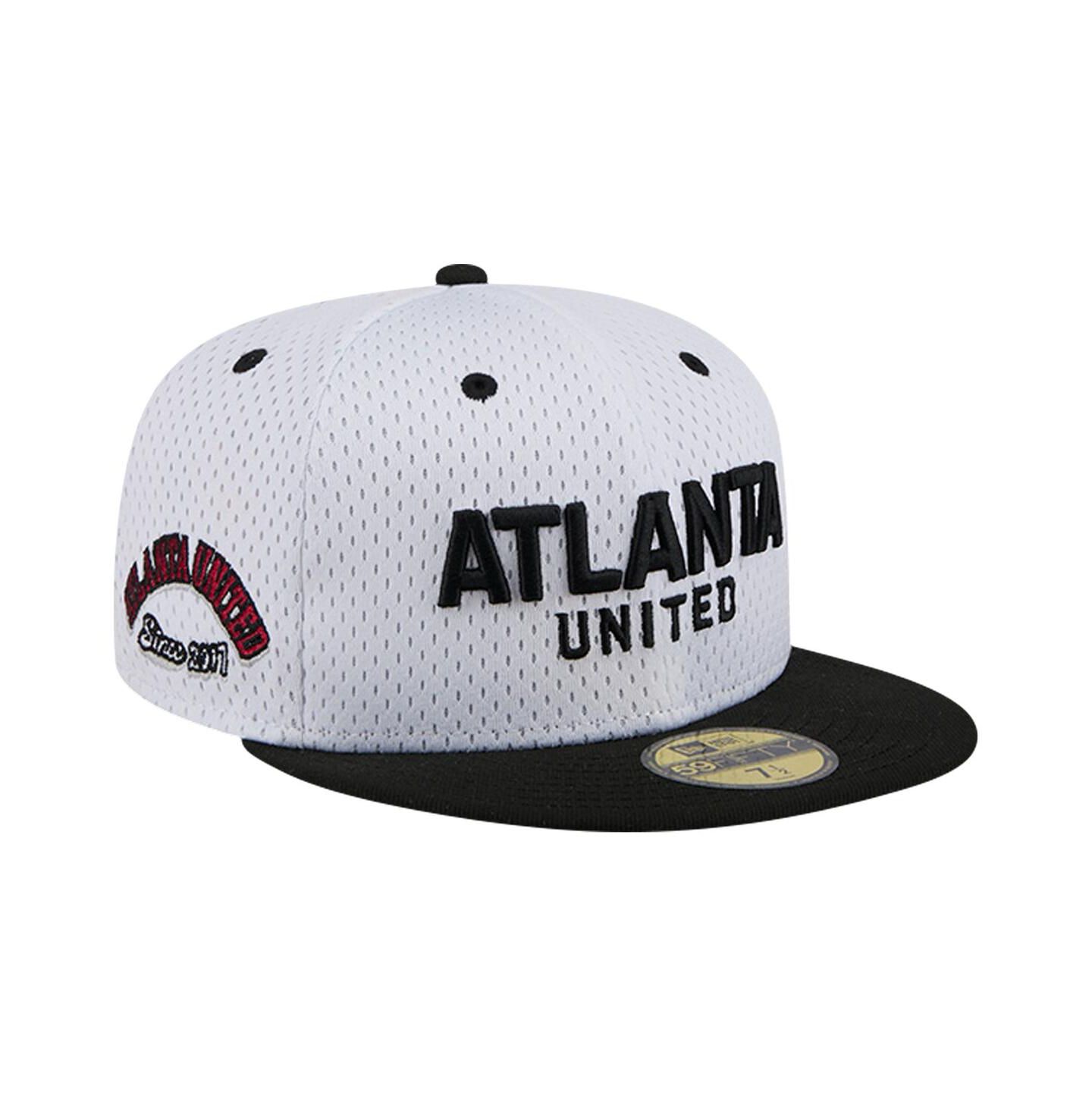 Мужская кепка New Era White Atlanta United FC Throwback Mesh 59FIFTY Fitted Hat — фото 1