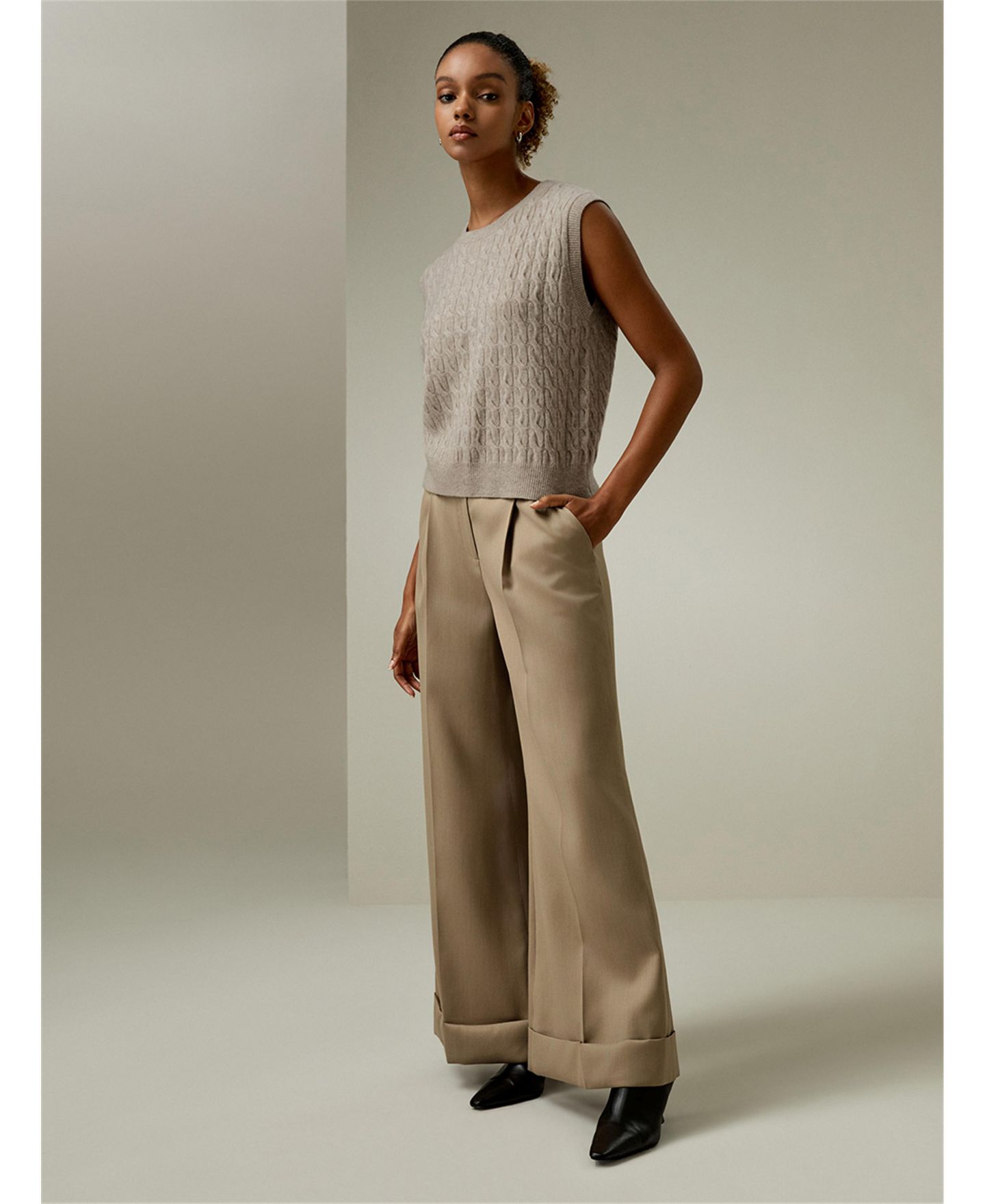 Женский жилет LILYSILK Baby Cashmere Sweater Vest, цвет: Верблюжий — фото 5