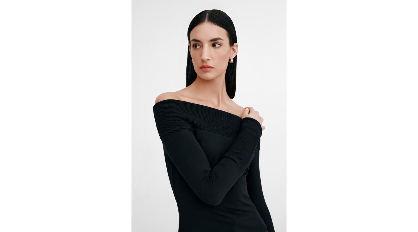 Женский топ Marcella Tilly Fitted Boat-Neck Ribbed-Detail Long-Sleeve, цвет: Чёрный — фото 1