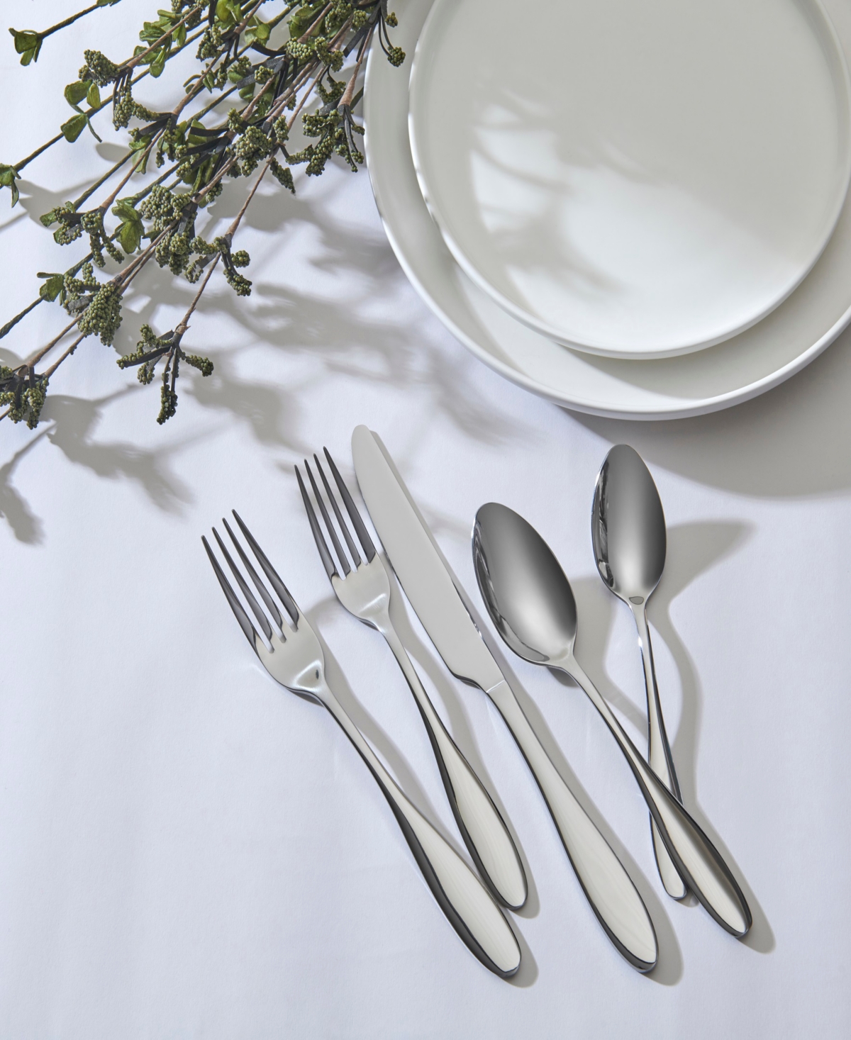 Ornative Amadea Mirror Service For 4 20 Piece Flatware Set In Silver