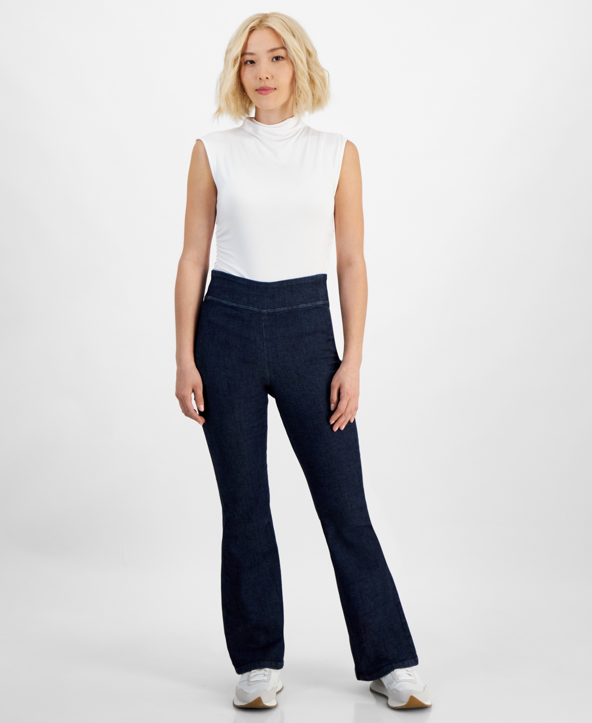 DKNY JEANS PETITE FLARED-LEG HIGH RISE PULL-ON JEANS 
