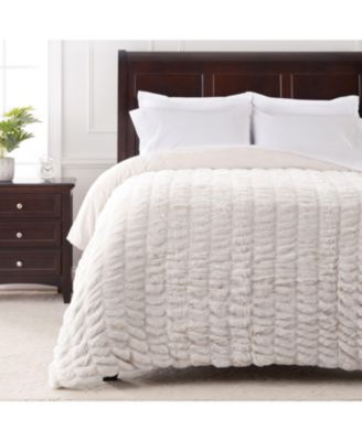 Premium Ruched Faux Fur Throw Blanket - Luxurious, Soft Reversible Mink Blanket - 108" x 86” (King Size) - Dark Gray