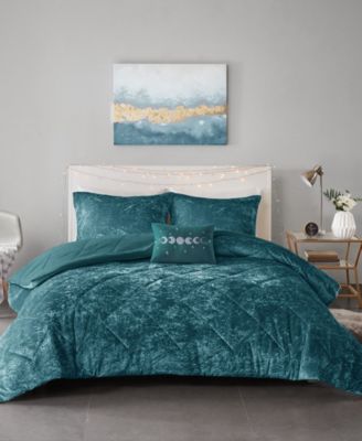 Felicia Velvet 4-Pc. Duvet Cover Set, King/California King