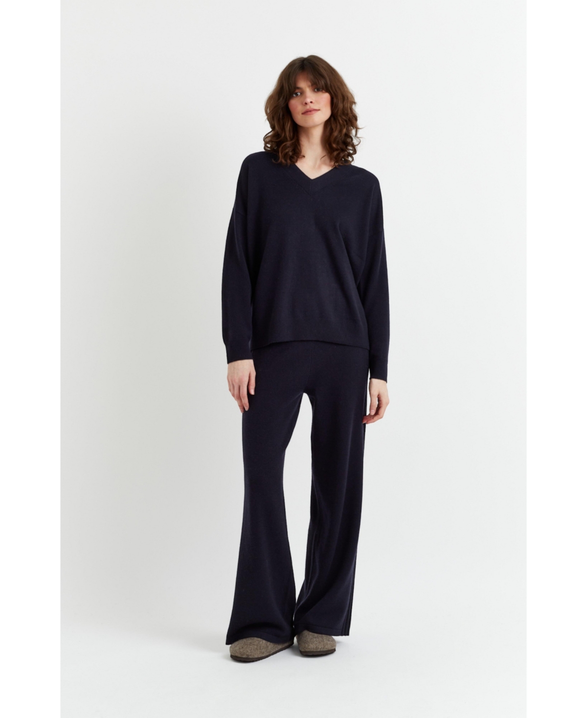 Chinti and Parker Women's Chinti & Parker Pure Cashmere Relaxed V-Neck Sweater