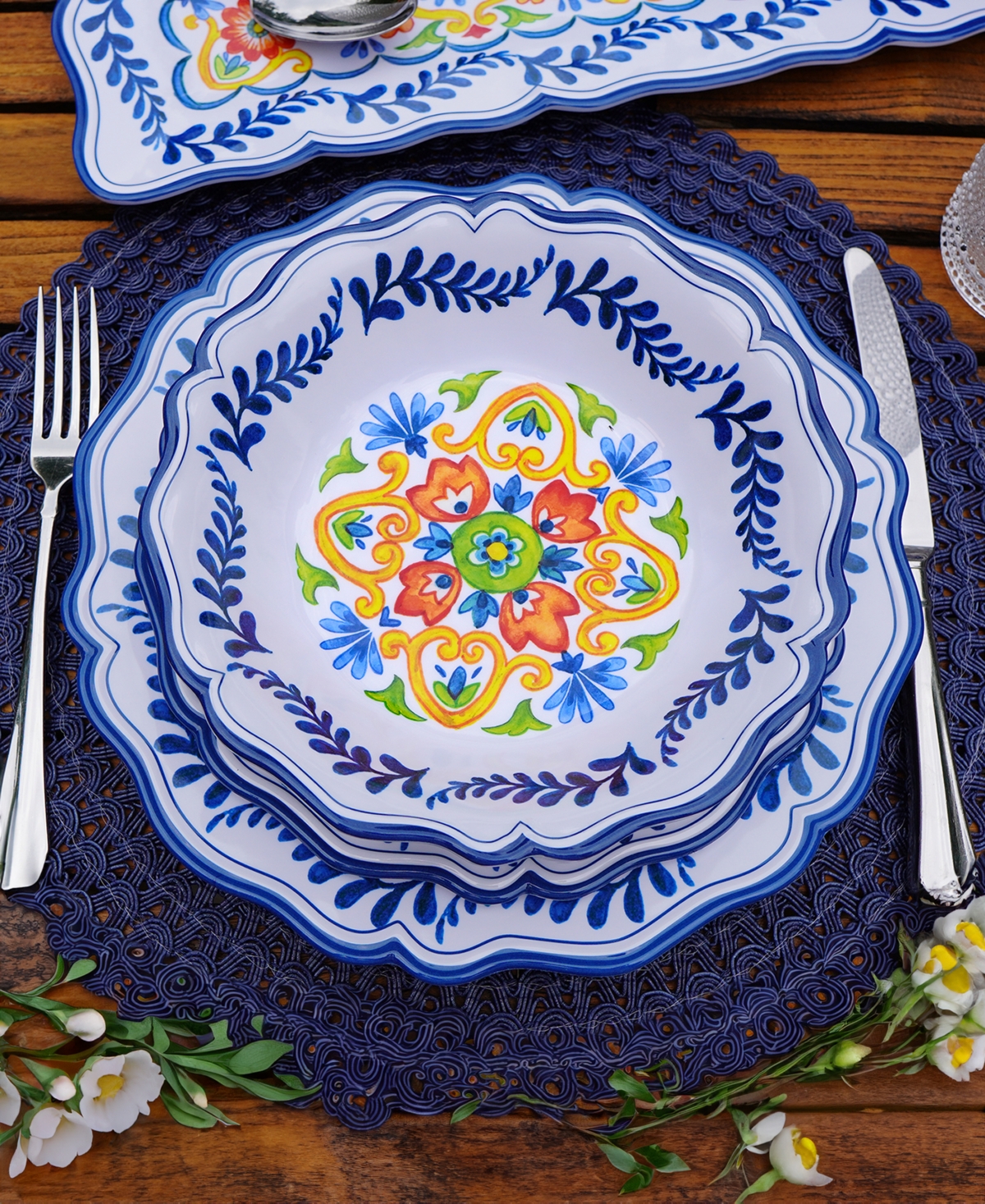 Certified International Flores 12 Pc Dinnerware Set, Service For 4 In Miscellaneous