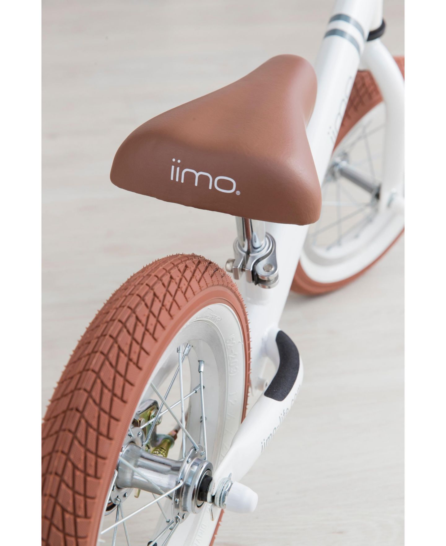 Детская игрушка IIMO 12" Alloy Balance Bike with Rear Wheel Brake, от 2 лет, цвет: Белый — фото 7