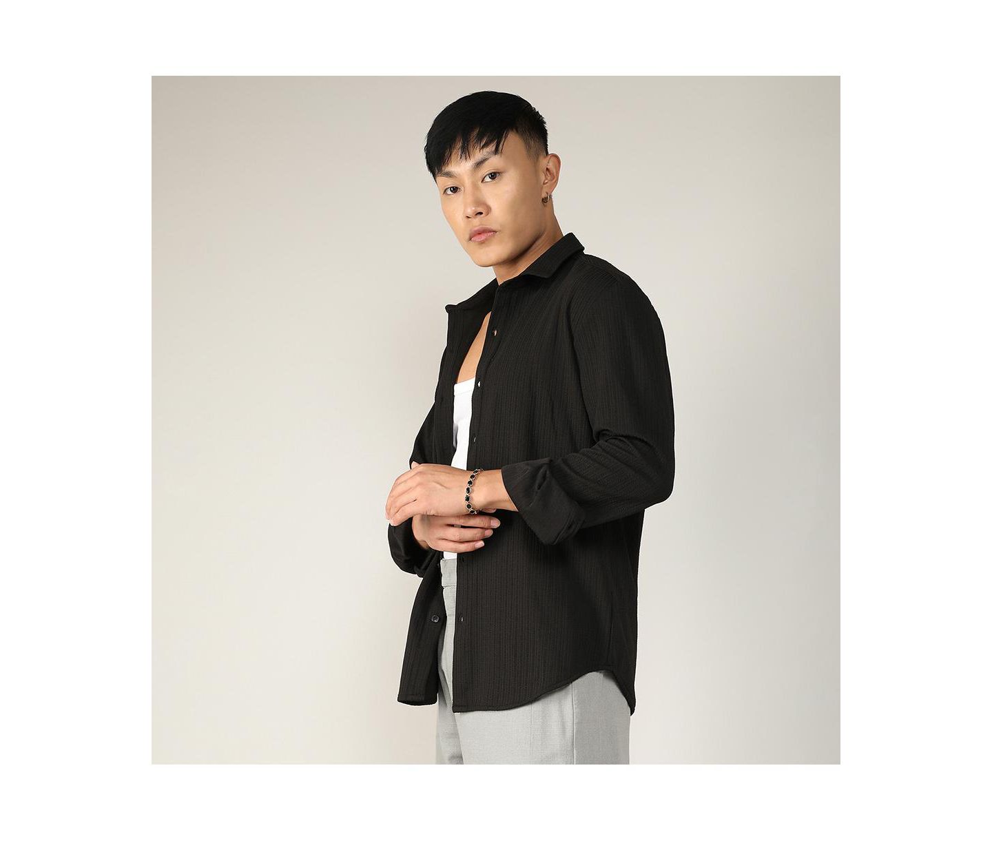Мужская рубашка Campus Sutra Onyx Black Stripe-Creased, цвет: Чёрный — фото 4