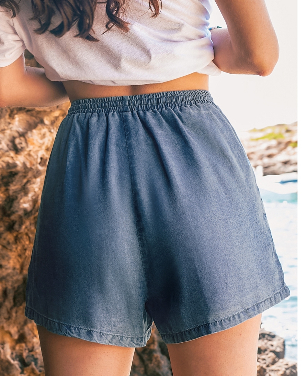 Cupshe Women's Chambray Drawstring Shorts -pastel blue