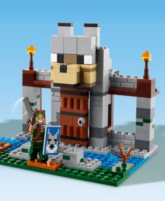 Minecraft The Wolf Stronghold Fortress Playset Video Game Building Set 21261, 312 Pieces