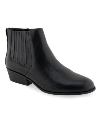 Women's Claus Buckle Ornament Booties