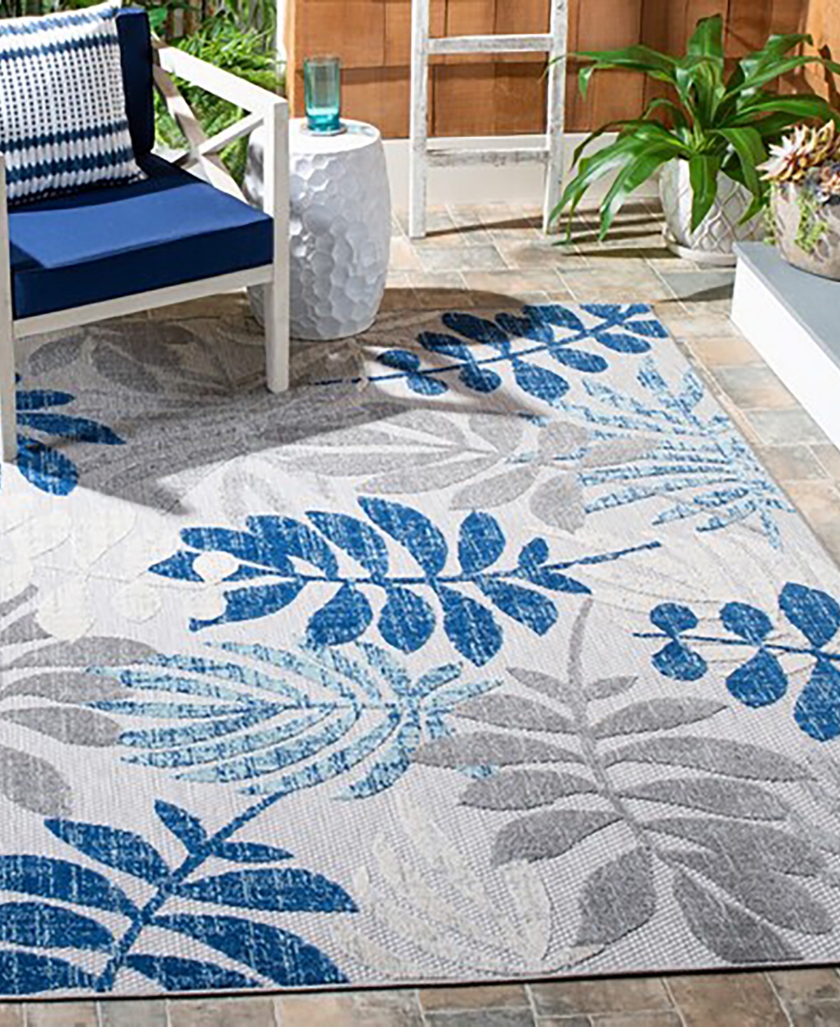 Safavieh Cabana Indoor/Outdoor CBN814F 6'x9' Area Rug - Blue