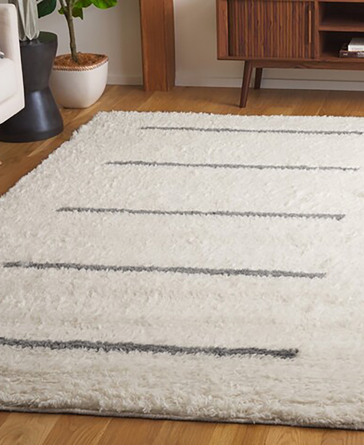 Safavieh Kenya 750 KNY750F 4'x6' Area Rug