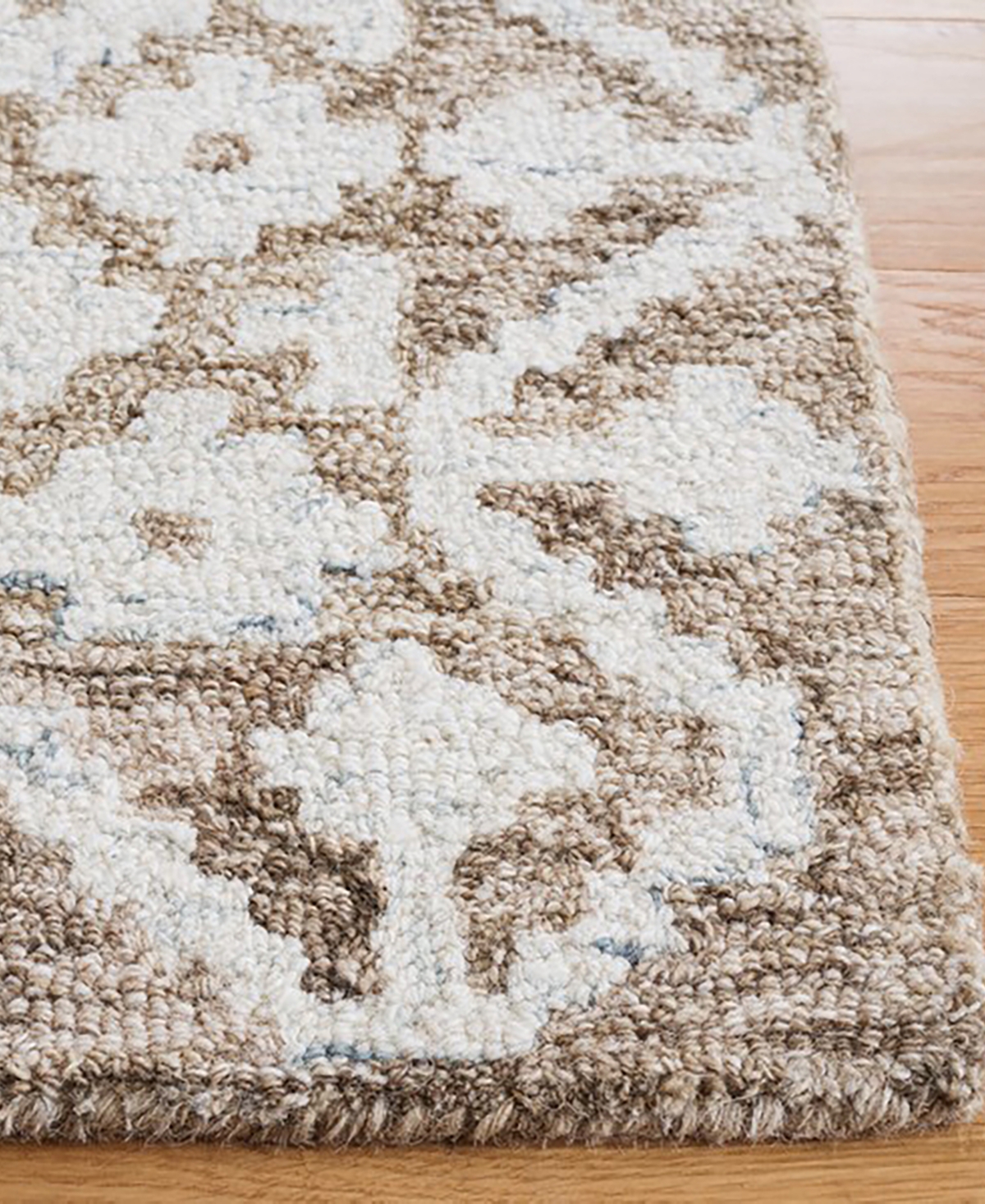 Safavieh Metro Iii MET357W 5'x8' Area Rug -Sage