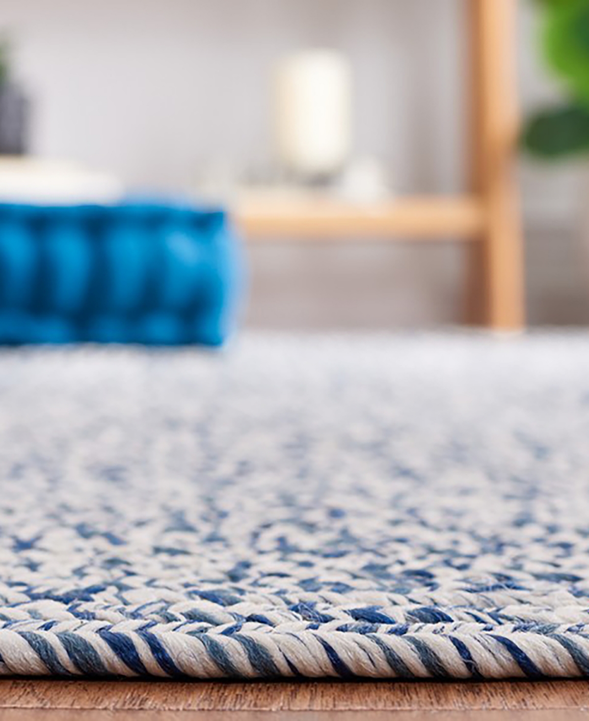 Safavieh Braided BRA201N 7'x7' Area Rug -Ivory