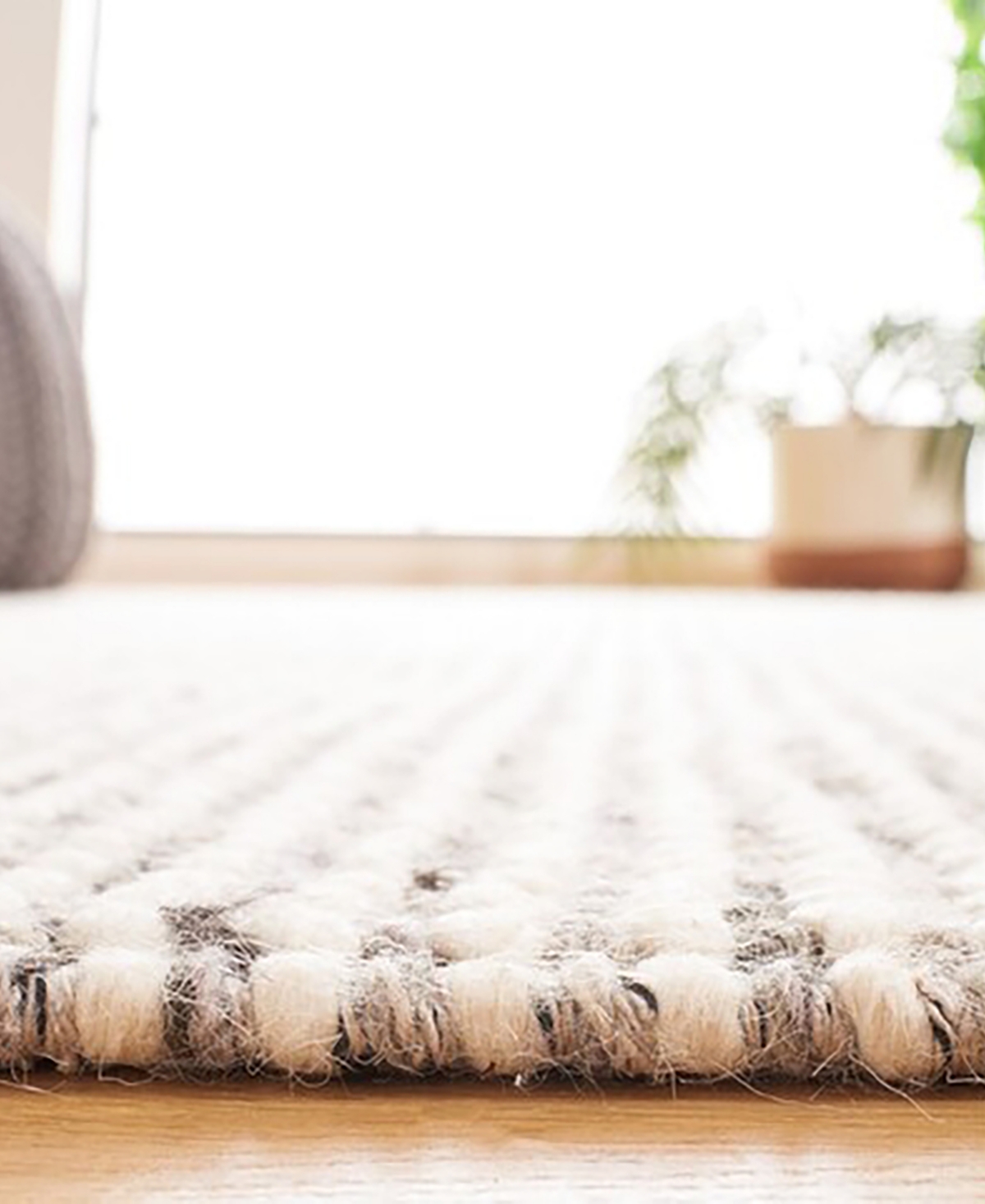 Safavieh Natura 902 NAT902F 8'x10' Area Rug -Black