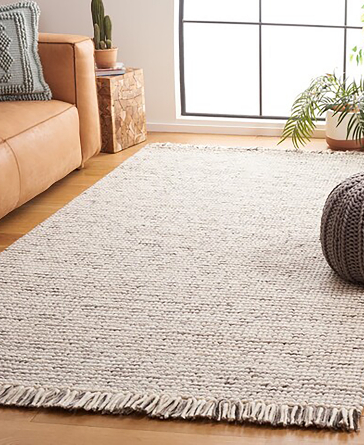 Safavieh Natura 902 NAT902F 8'x10' Area Rug -Black