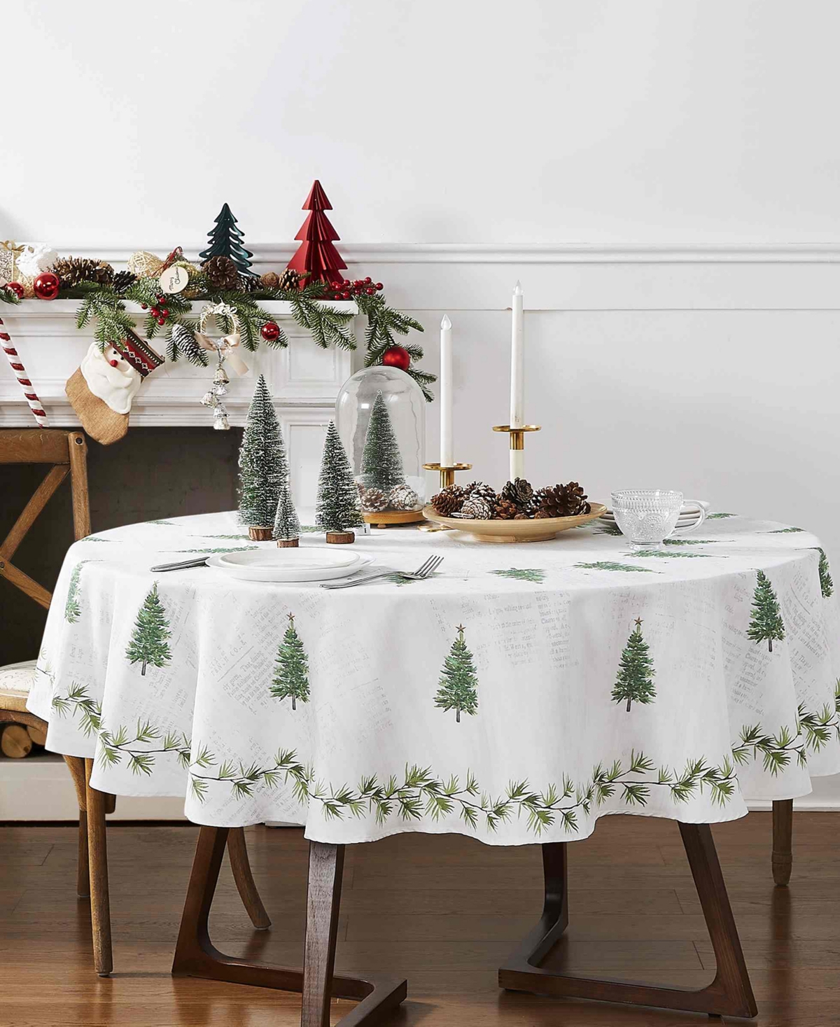 Avanti Trees Polyester Tablecloth, 70" Round In Green