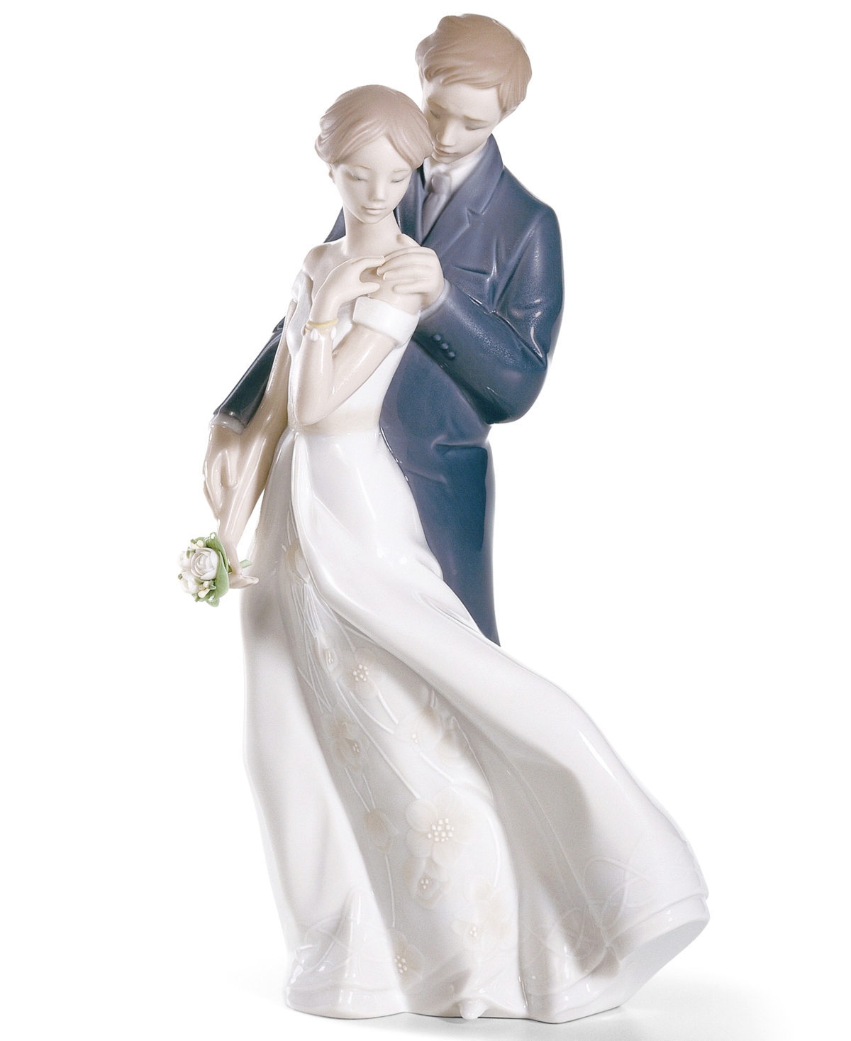 Lladro Collectible Figurine, Everlasting Love