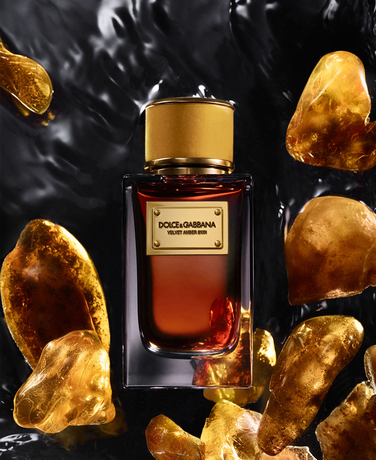 Dolce & Gabbana Velvet Amber Skin Eau De Parfum 100ml In White