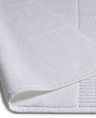 Signature Tubmat, 20" x 30", Exclusively at Macy’s