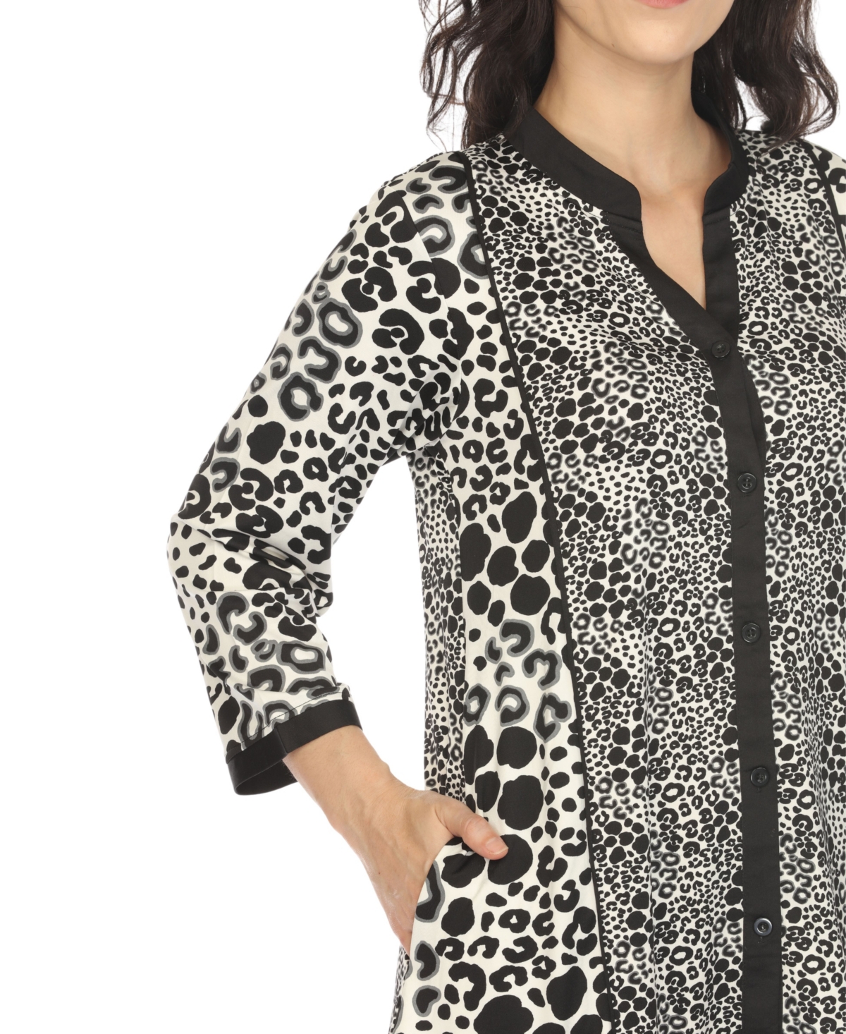 White Mark Women's Leopard Print Shift Dress In Black