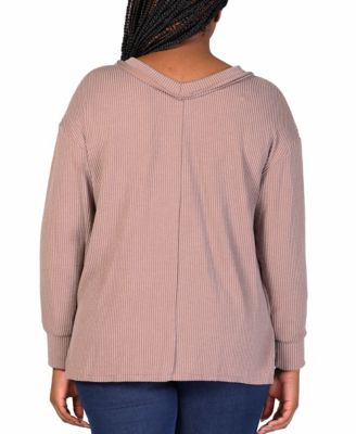 Plus Size Fit Ribbed Knit V-Neck Top