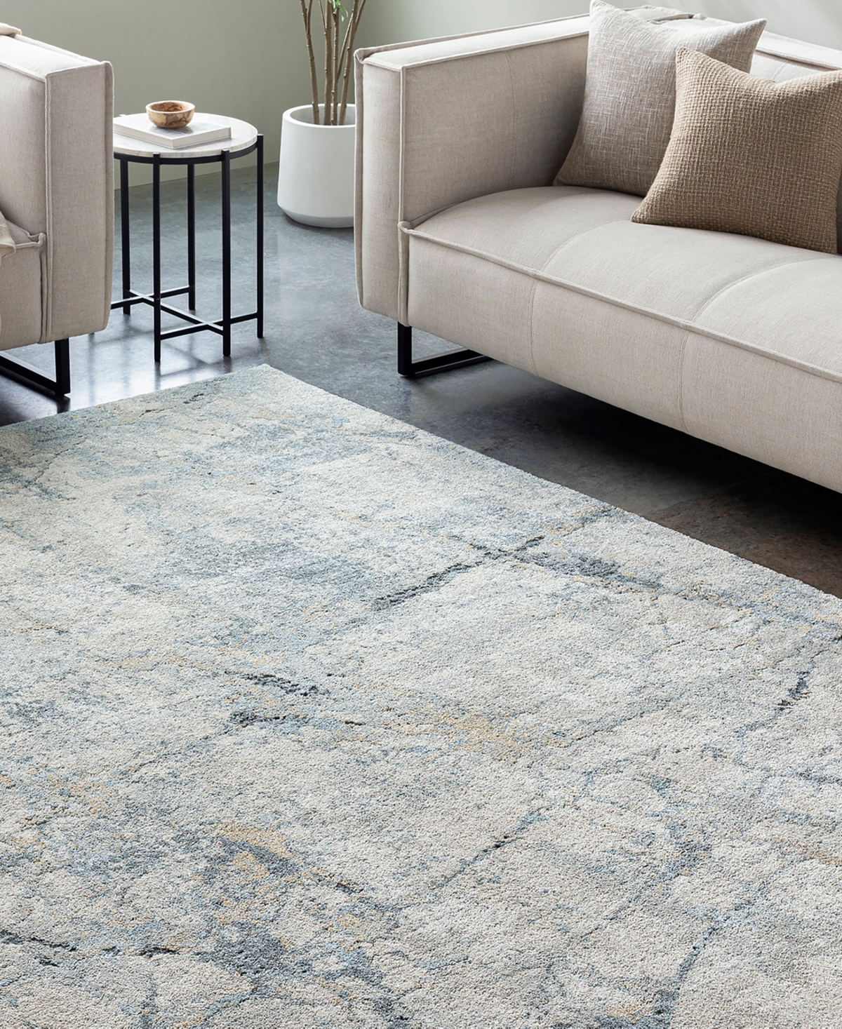 Livabliss Avellino 528092 5'3"x7' Area Rug