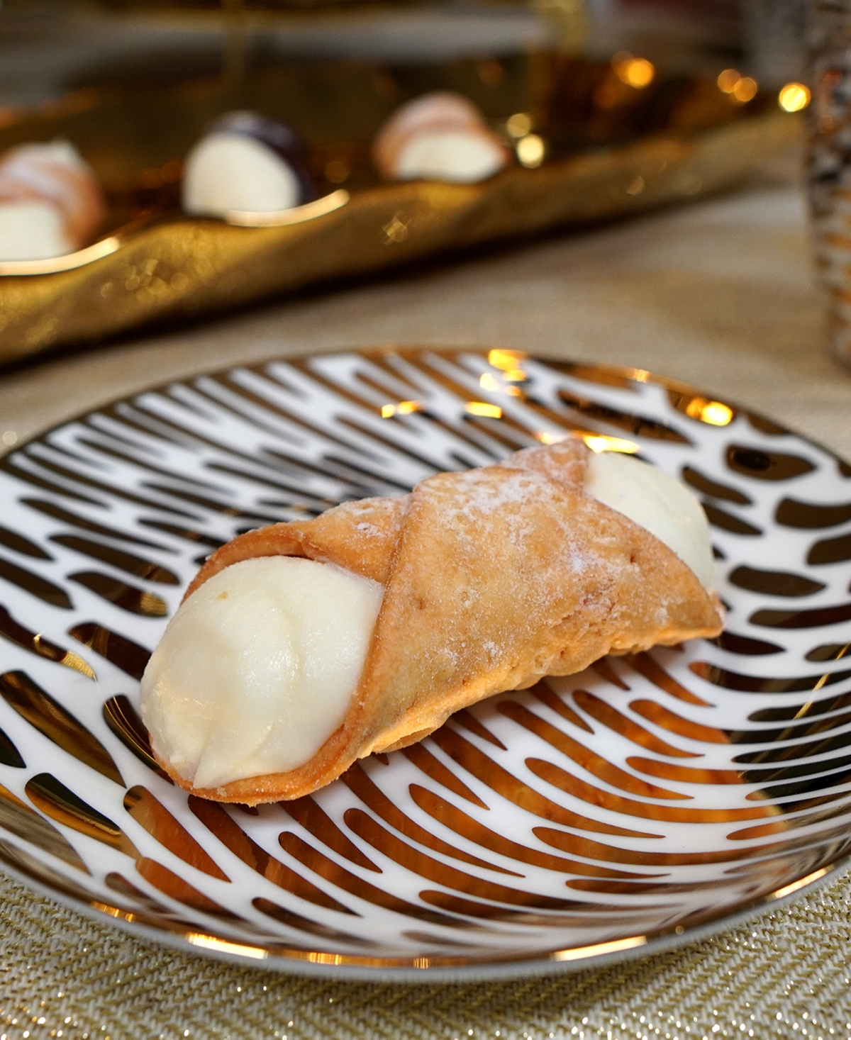 Certified International MatrixSilver Tone Canape Plates Set of 6 - Gold