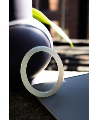 1994 — Off white thin jade bangle