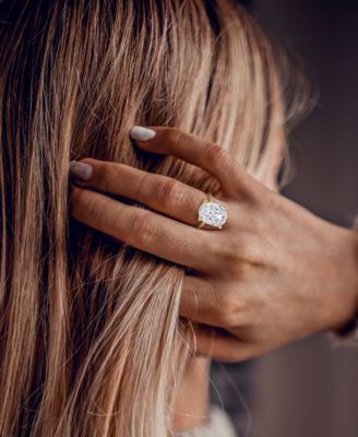 Moissanite Large Oval Engagement Ring (8 ct. t.w.) in 10k Gold