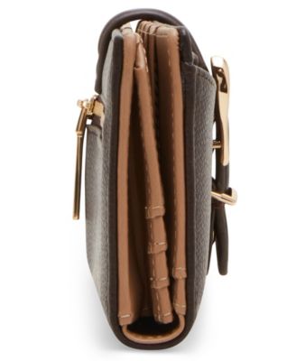 2 Piece Gift Set with Sculpted Buckle Wallet and Removeable Card Organizer