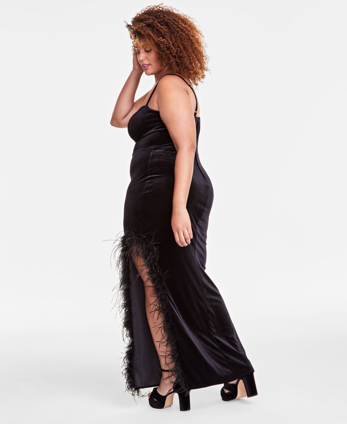 Женское платье B Darlin Trendy Plus Size Velvet Feather-Trim Gown, цвет: Чёрный — фото 5