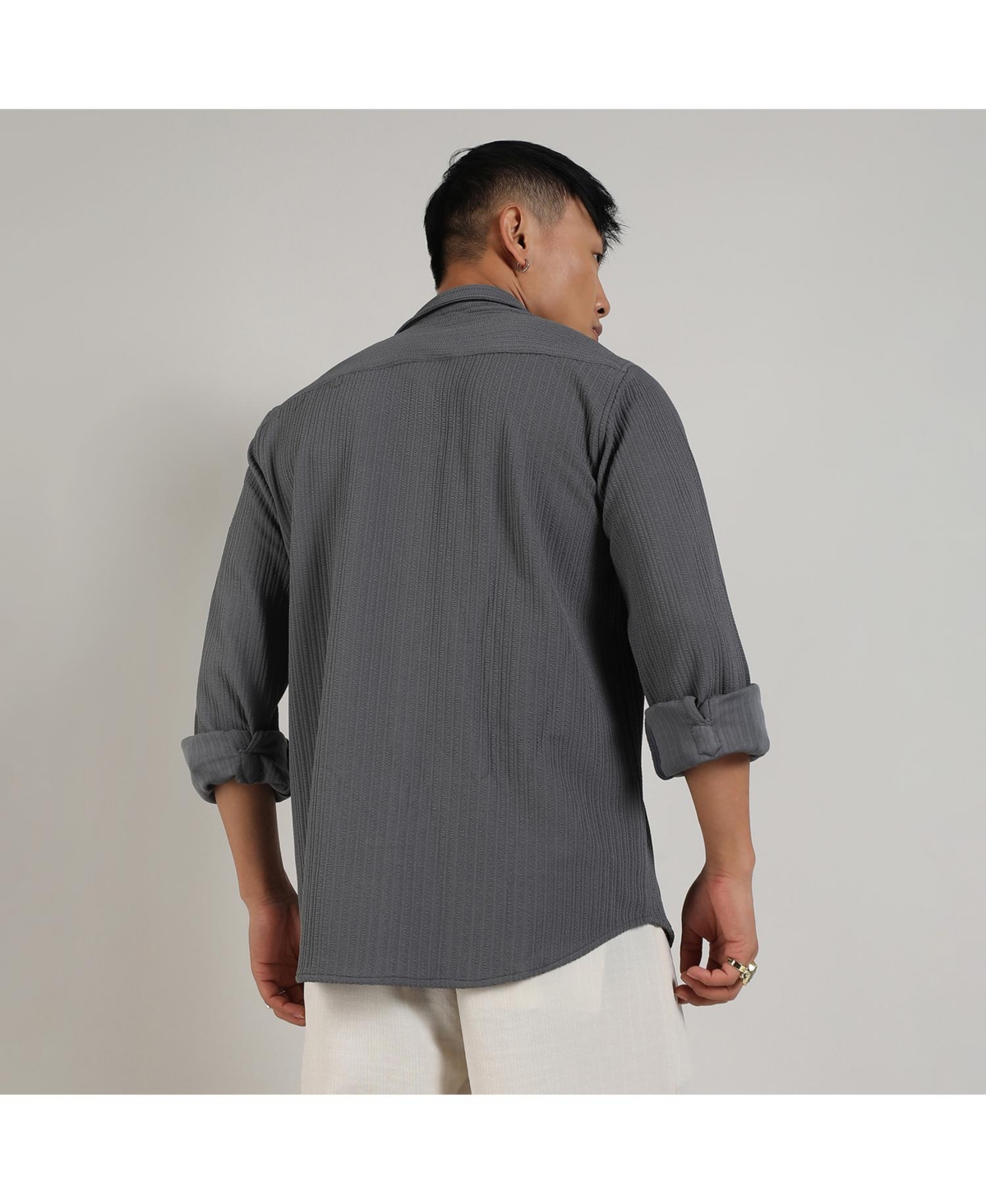 Campus Sutra Men's AshStripe-Creased Shirt - Grey