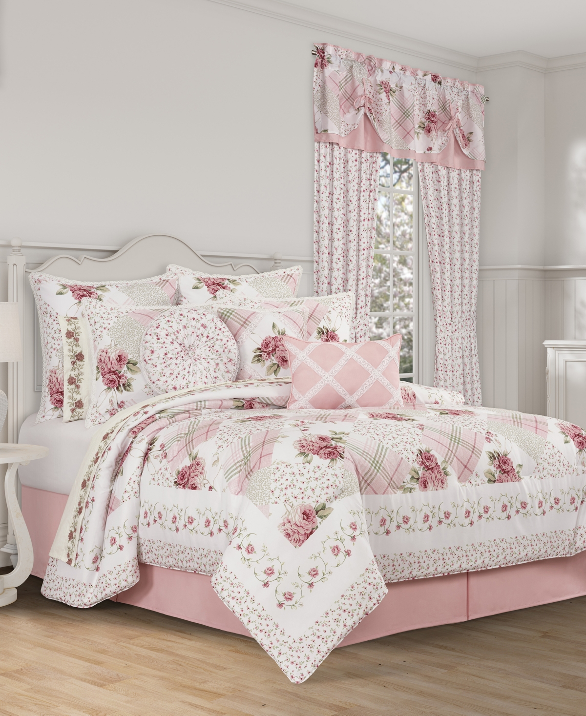 Royal Court Bungalow 4-pc. Comforter Set, Full In Rose