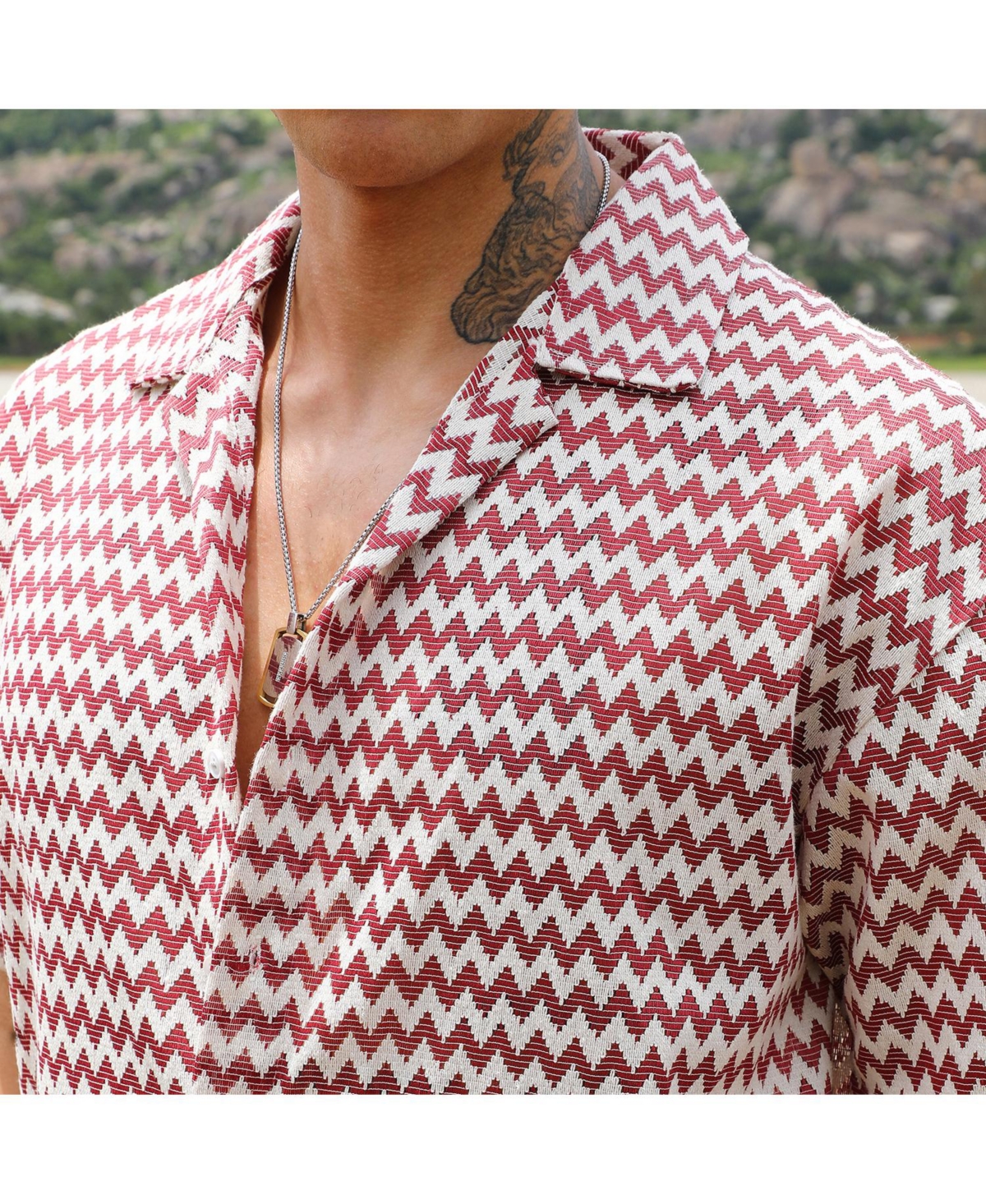 Campus Sutra Men's Terracotta& Powder White Chevron-Striped Oversized Shirt - Brown