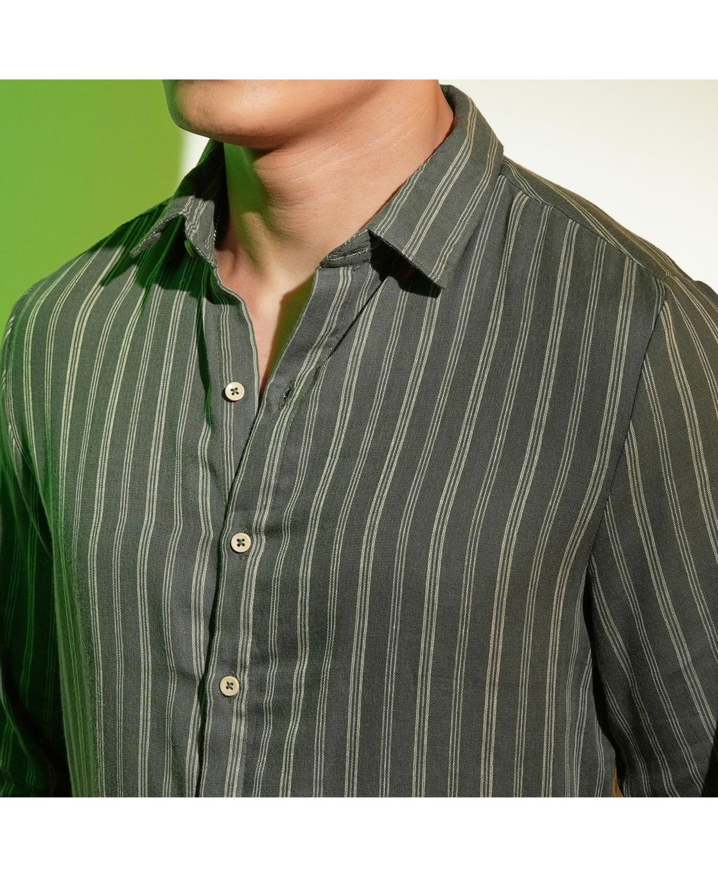 Мужская рубашка Cahoot Campus Sutra Moss Green Halo Striped, цвет: Зелёный — фото 7