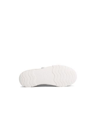 Women's Winslow Round Toe Sneakers