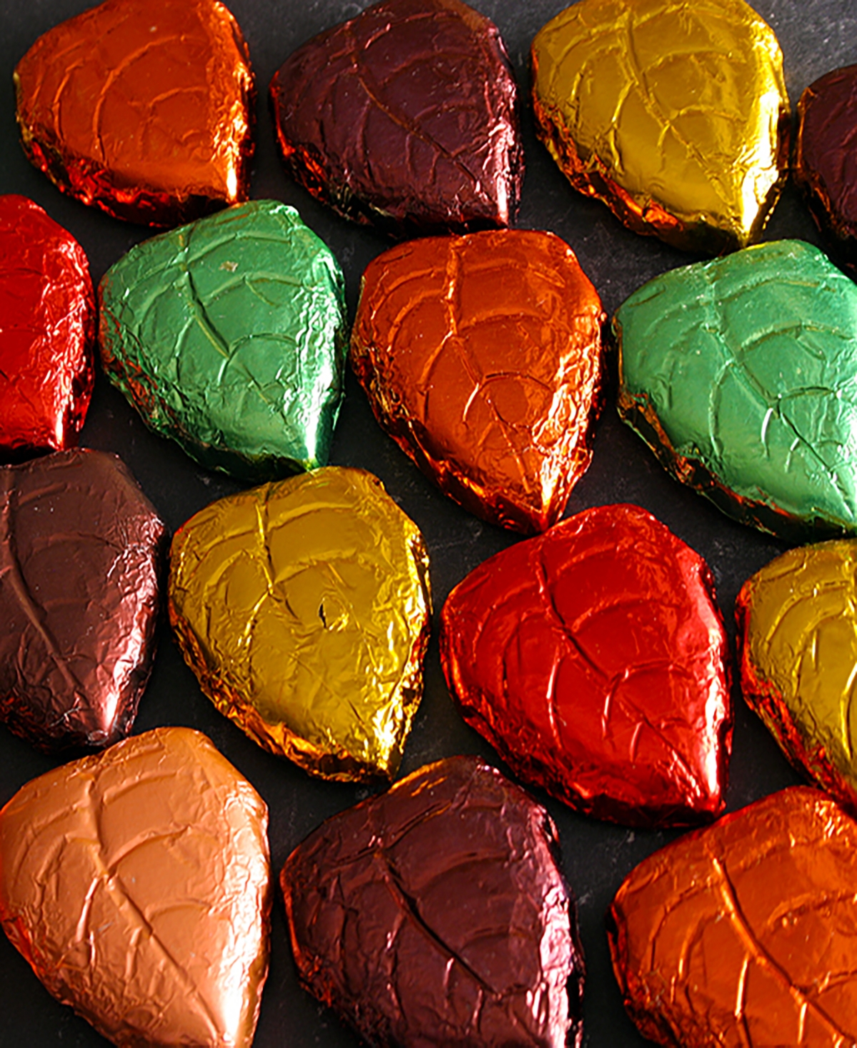 Betsy Ann Chocolates Harvest Milk Chocolate Foil Leaves, 2 Pack In No Color