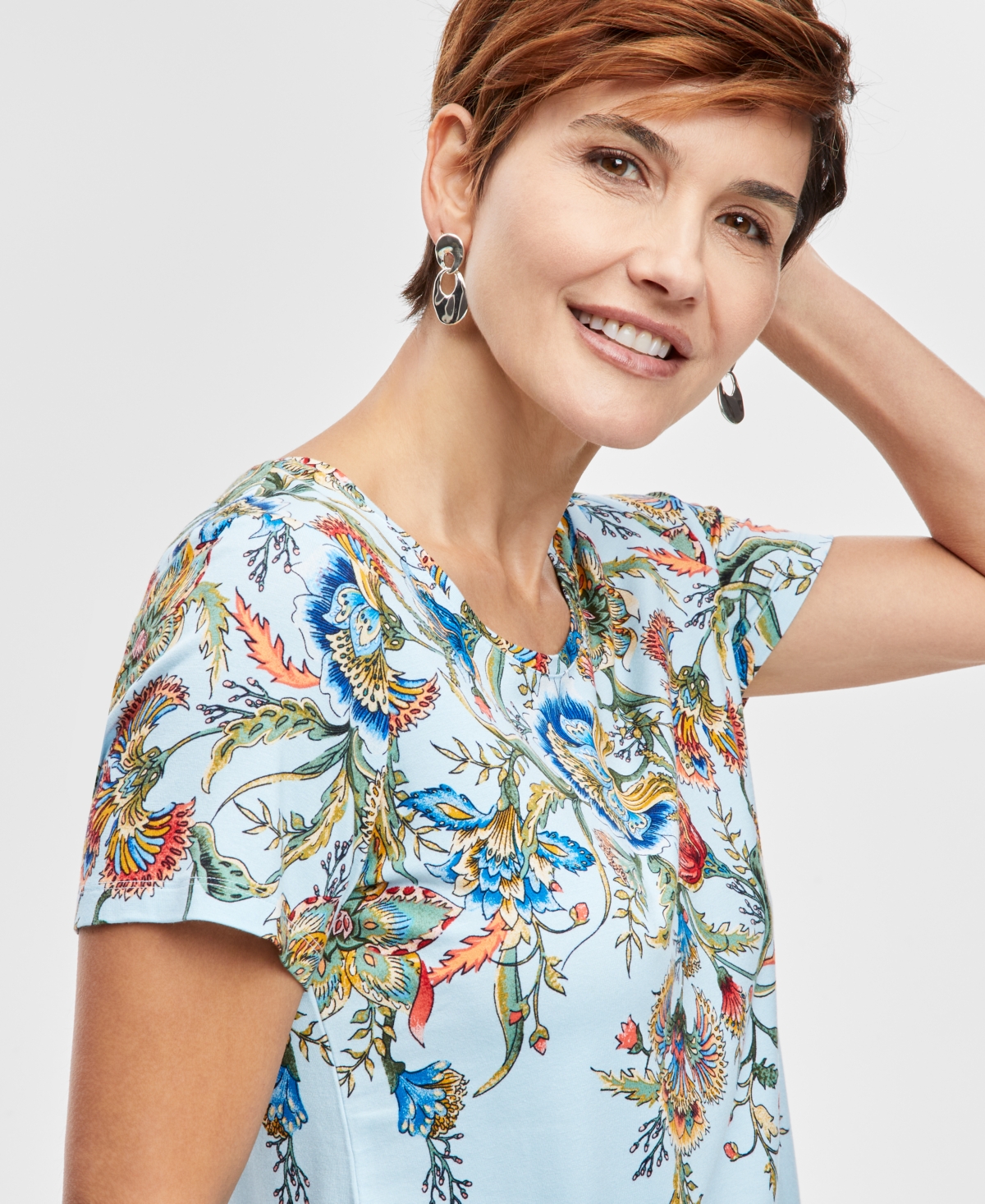 Shop Jm Collection Women's Printed Scoop-neck T-shirt In Winter Mist Combo