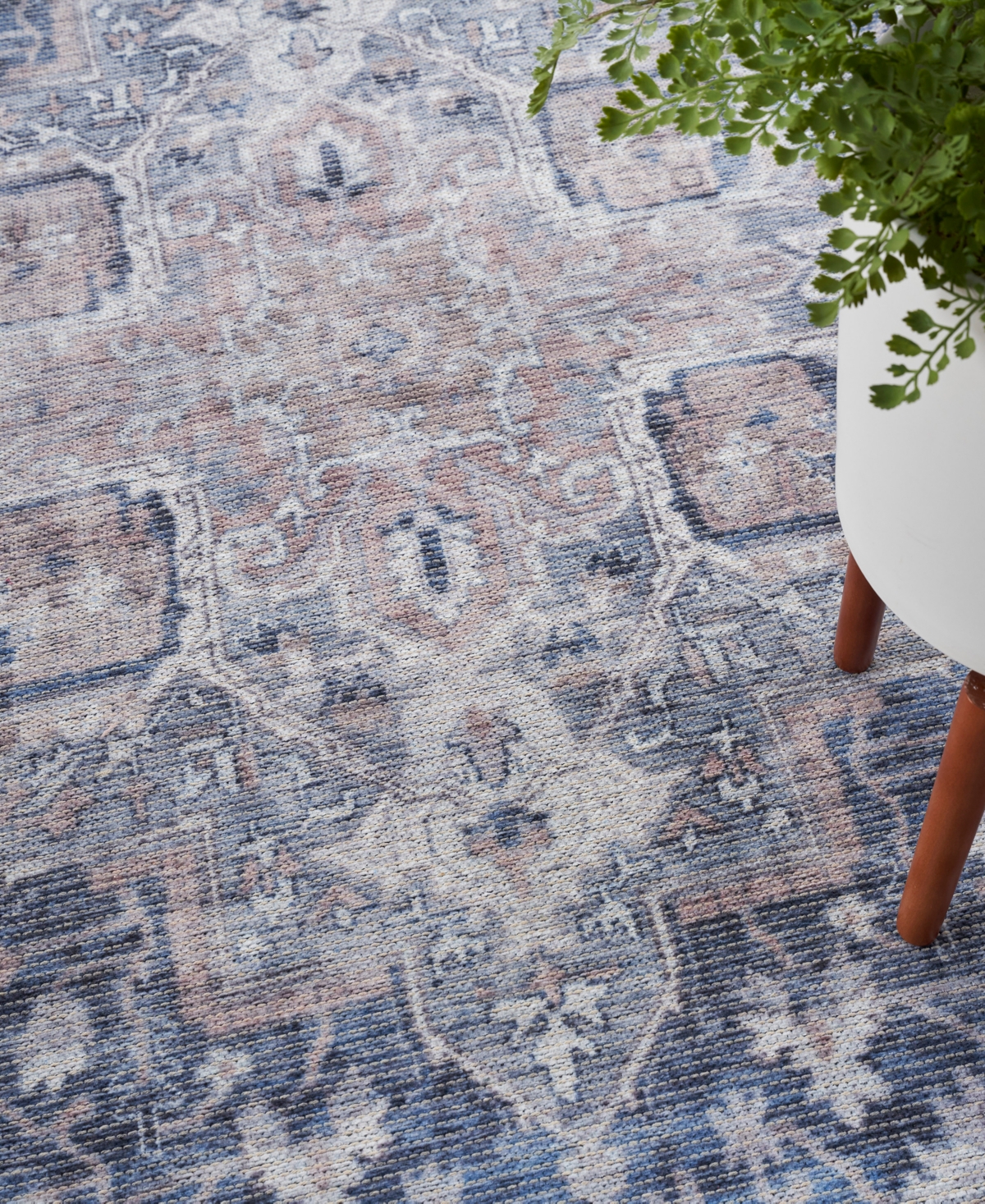 Nicole Curtis Machine Washable Series 1 SR101 5'3''x7'3'' Area Rug -Navy