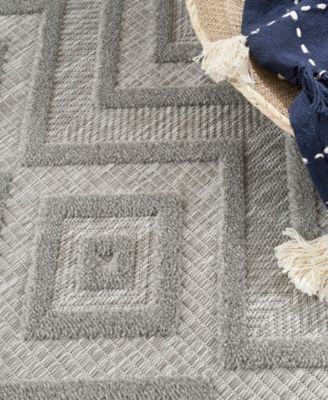 Versatile NRV01 5'x7' Area Rug