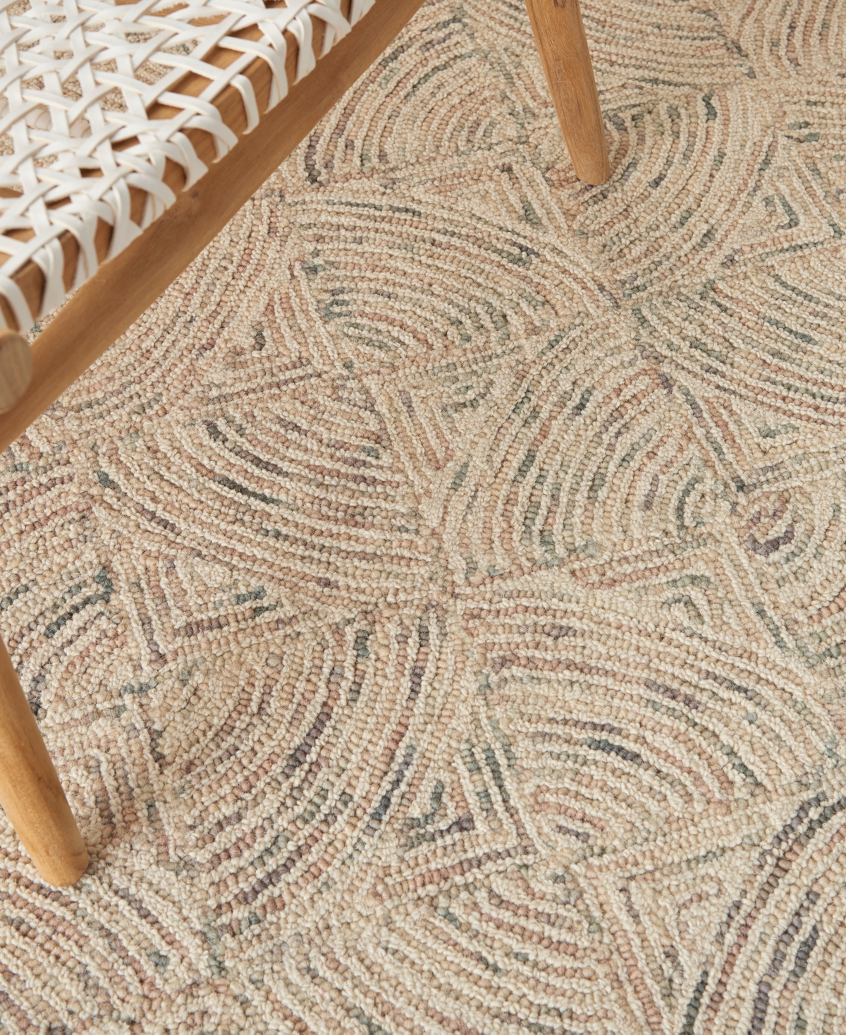 Nourison Home Interlock Itl05 3'9"x5'9" Area Rug In White