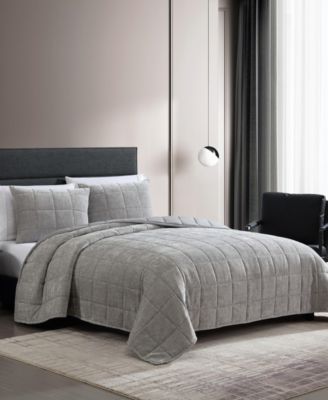 Chenille Box Solid 3-Pc. Quilt Set, King