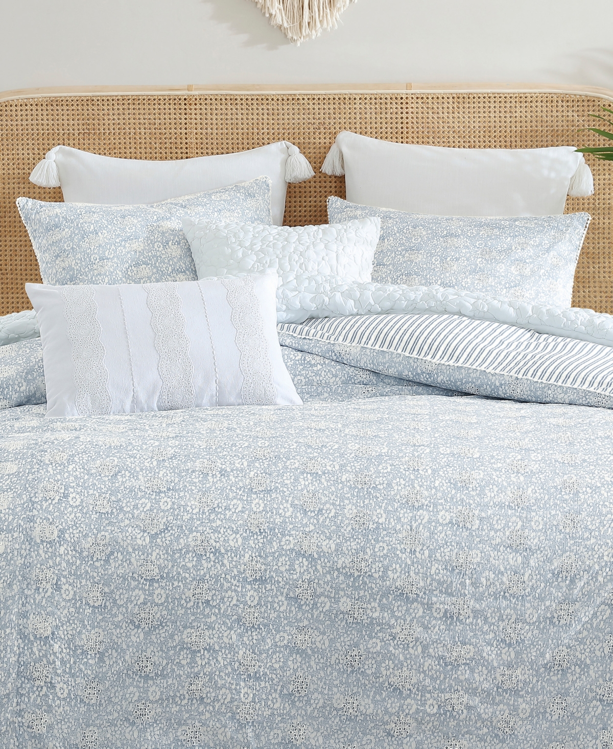 Peri Home Ikat Eyelet 3-Pc. Comforter Set, King