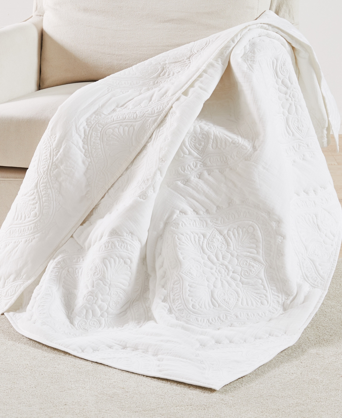 Levtex Muslin Stitch Stitching Quilted Throw, 50" X 60" In White