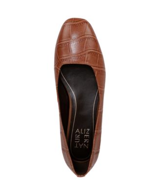 Chelsea Square Toe Ballet Flats