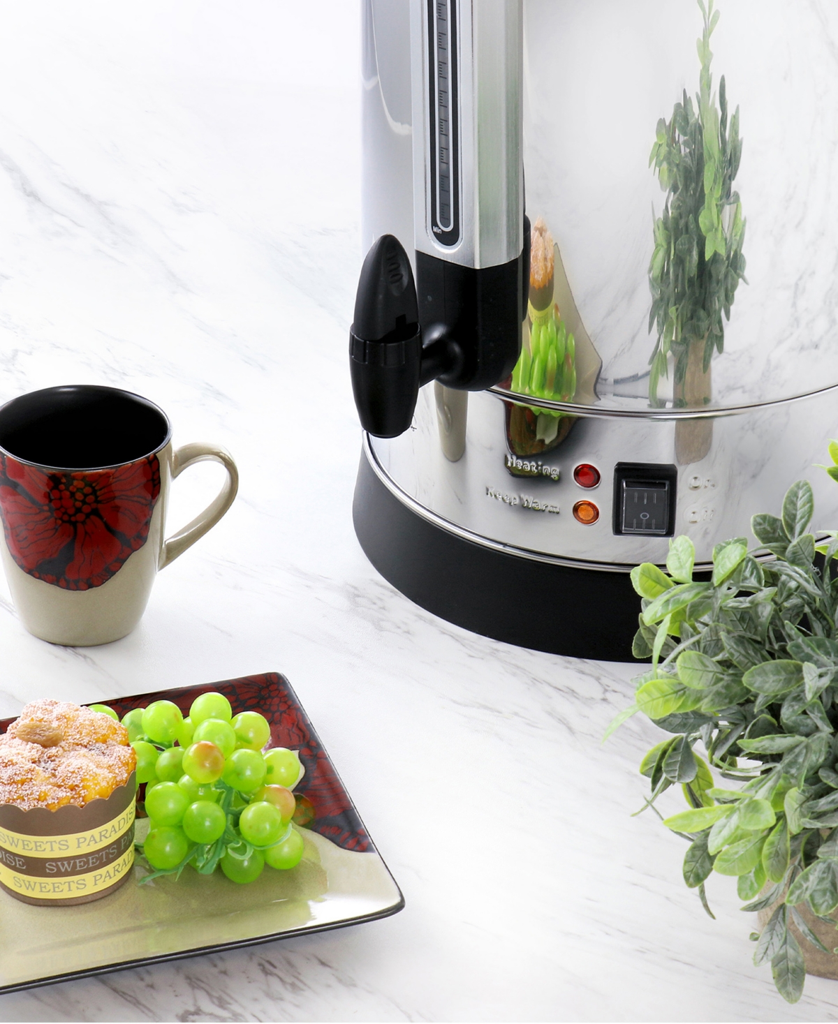 Megachef 100 Cup Stainless Steel Coffee Urn In Silver