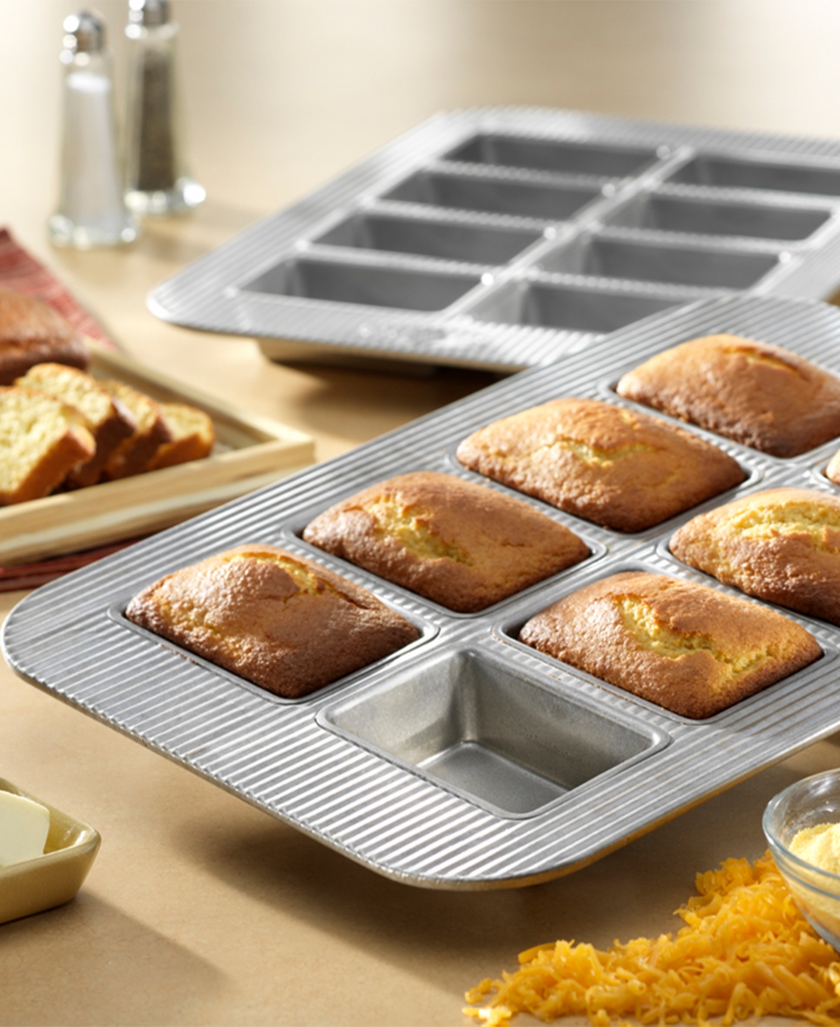 Usa Pan Non-stick Aluminum 8-well 15" X 11" Mini Loaf Pan In Silver,gray