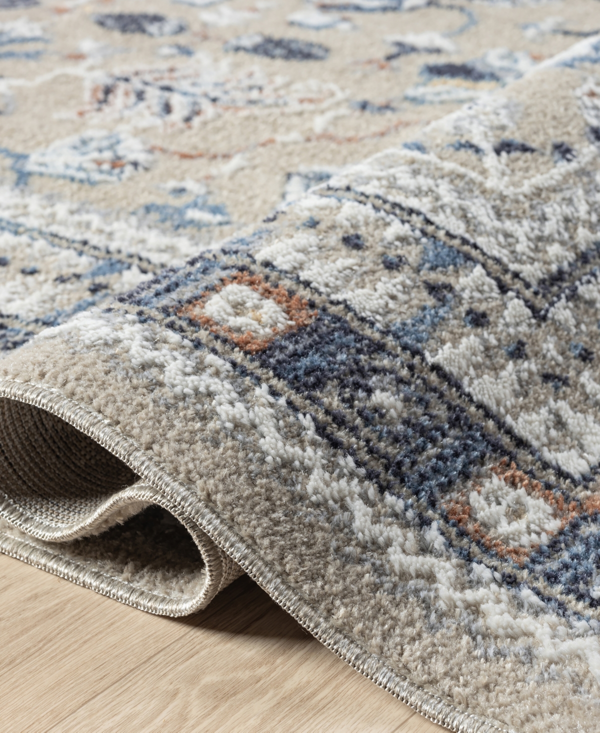 Lr Home Willa Vis-643 2'2x7' Area Rug -Beige